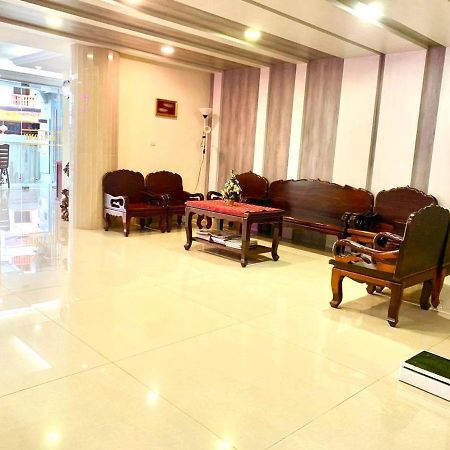 Centrana Hotel Phnom Penh Exterior foto